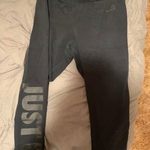 Nike leggings